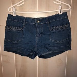 Bullhead shorts size 9